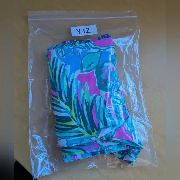 LILLY PULITZER Mini Dress Women Size XS V Neck Short Sleeves Colorful Floral - Picture 8 of 8